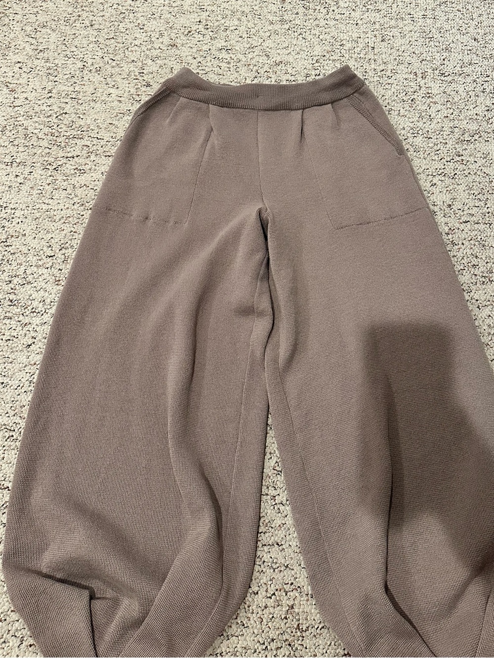 Relaxed Wide-Leg Knit Pants in Taupe